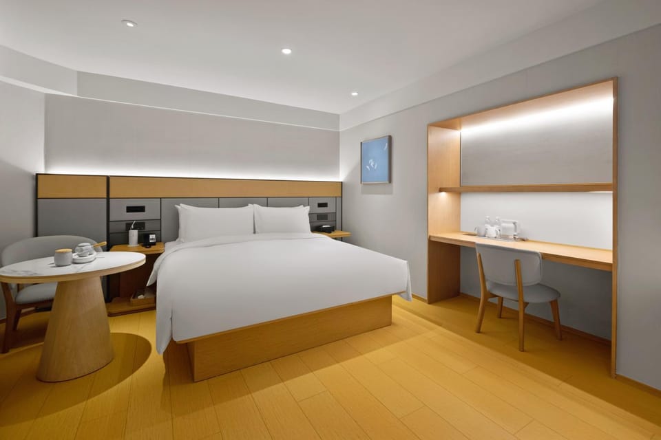 JI Hotel Chongqing Shangqing Temple Niujiaotuo Subway Station Hotel in China