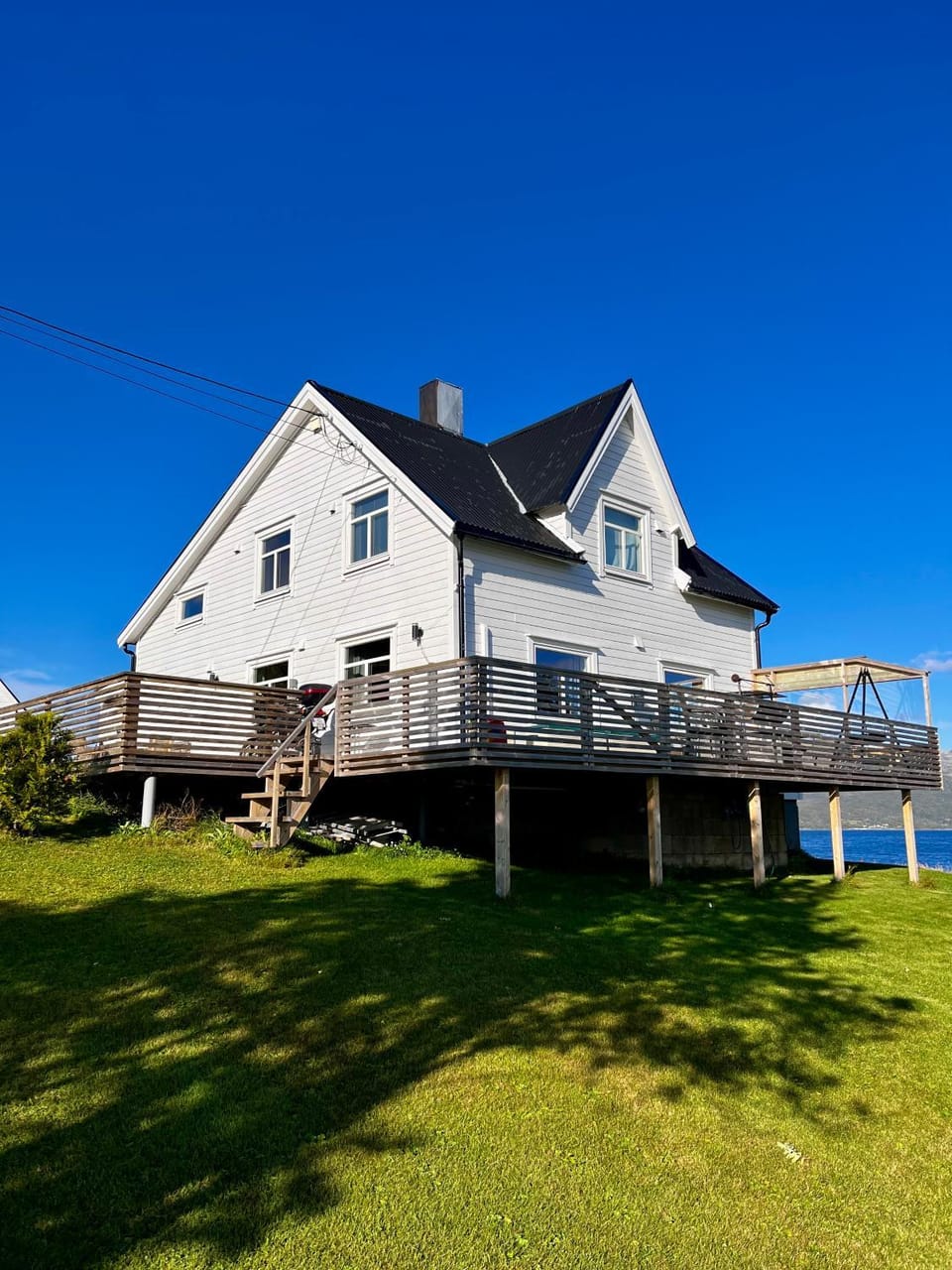 Property building, Day, Natural landscape