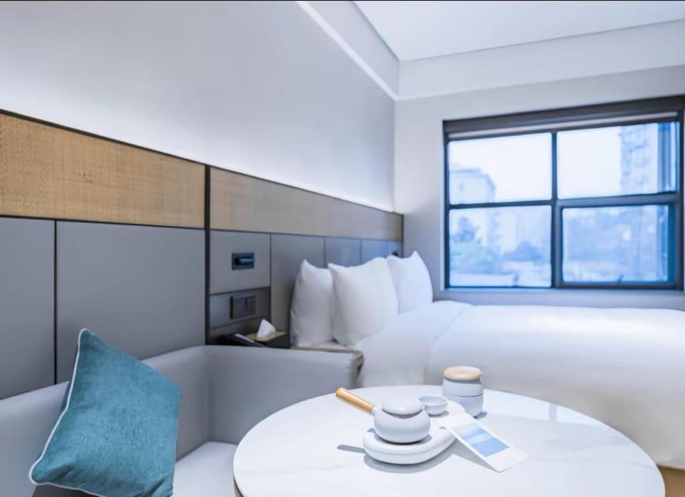 Bed, Coffee/tea facilities