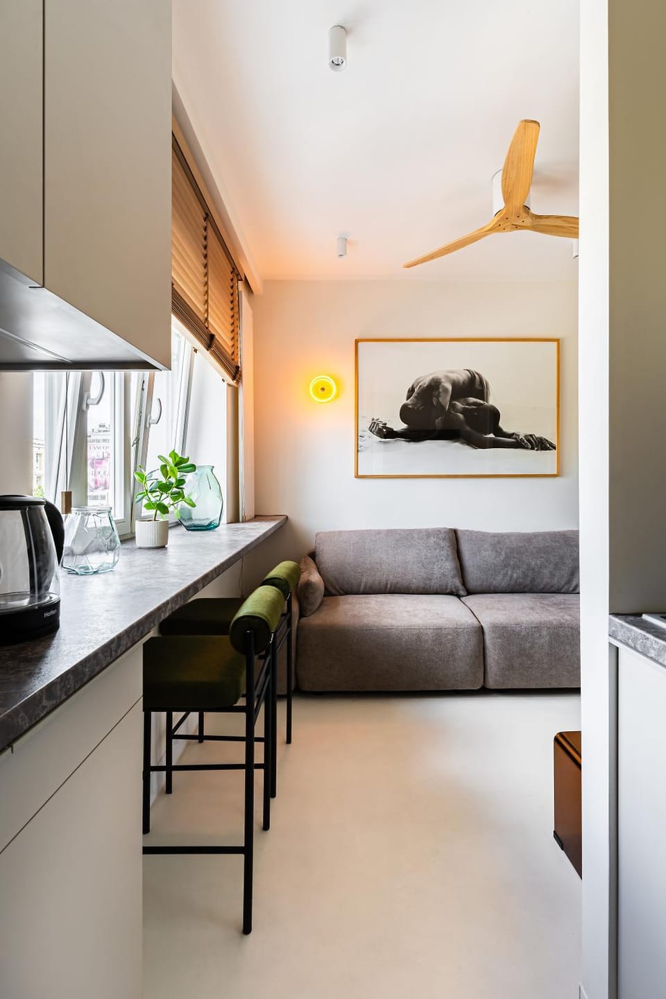 Nice Studio in the City Centre Apartment in Warsaw