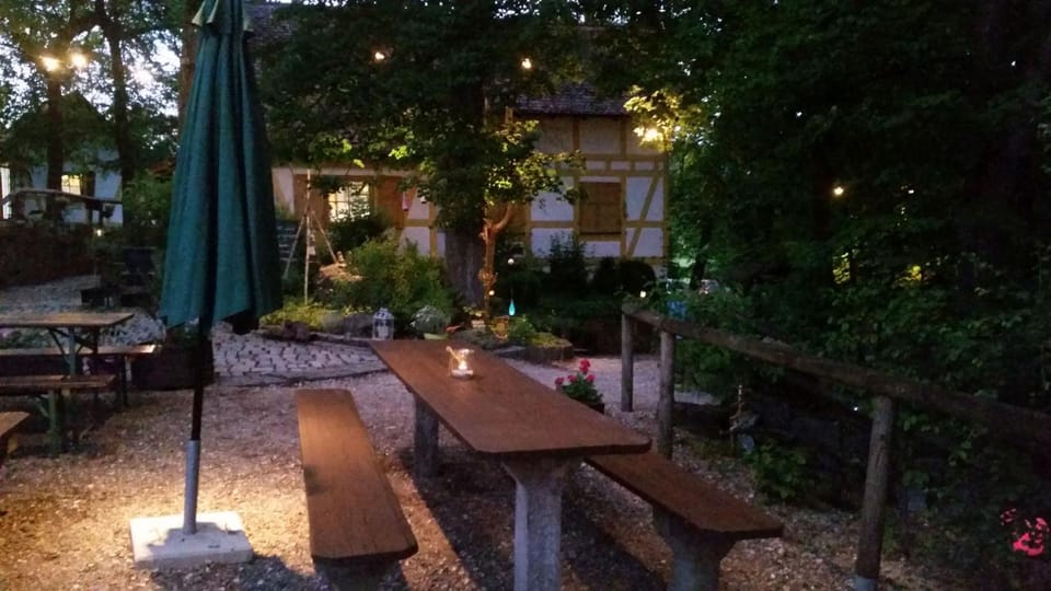 Restaurant/places to eat, Sunset