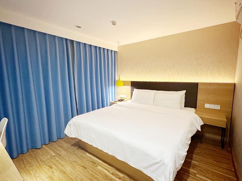 Hanting Hotel Guangzhou Feixiang Park Subway Station Hotel in Guangzhou