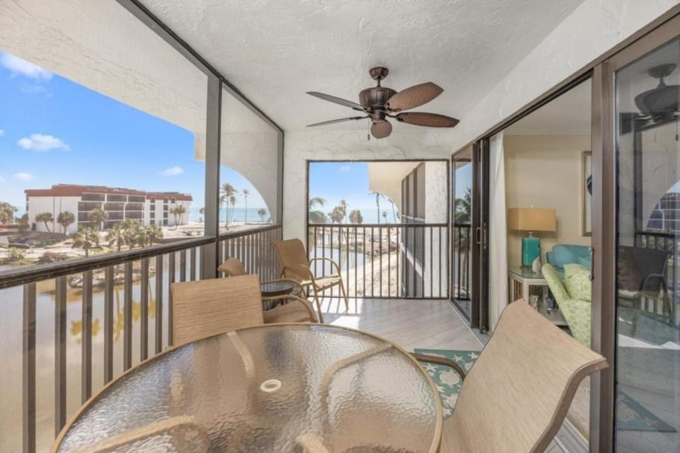 Pointe Santo B31 condo Apartment in Sanibel Island
