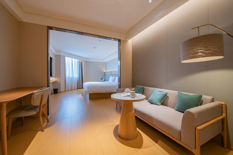 Living room, Photo of the whole room, Bedroom
