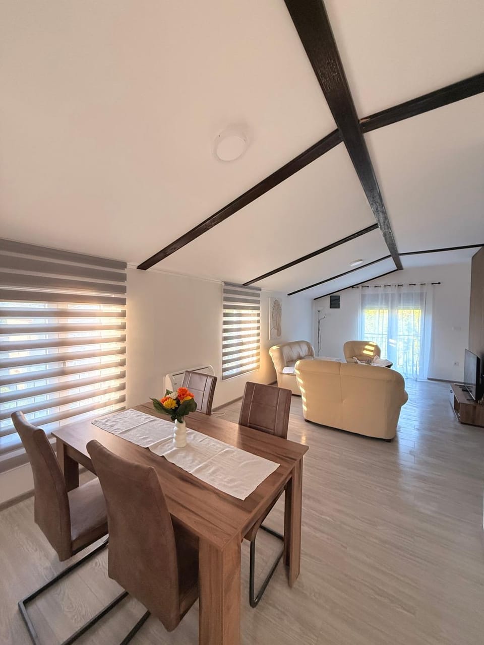 Living room, Dining area