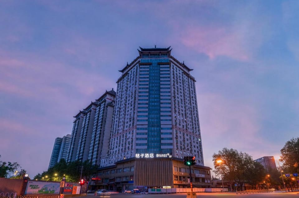 Property building, Off site, Day