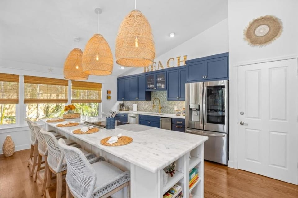 Sunkissed Cottage House in Sanibel Island
