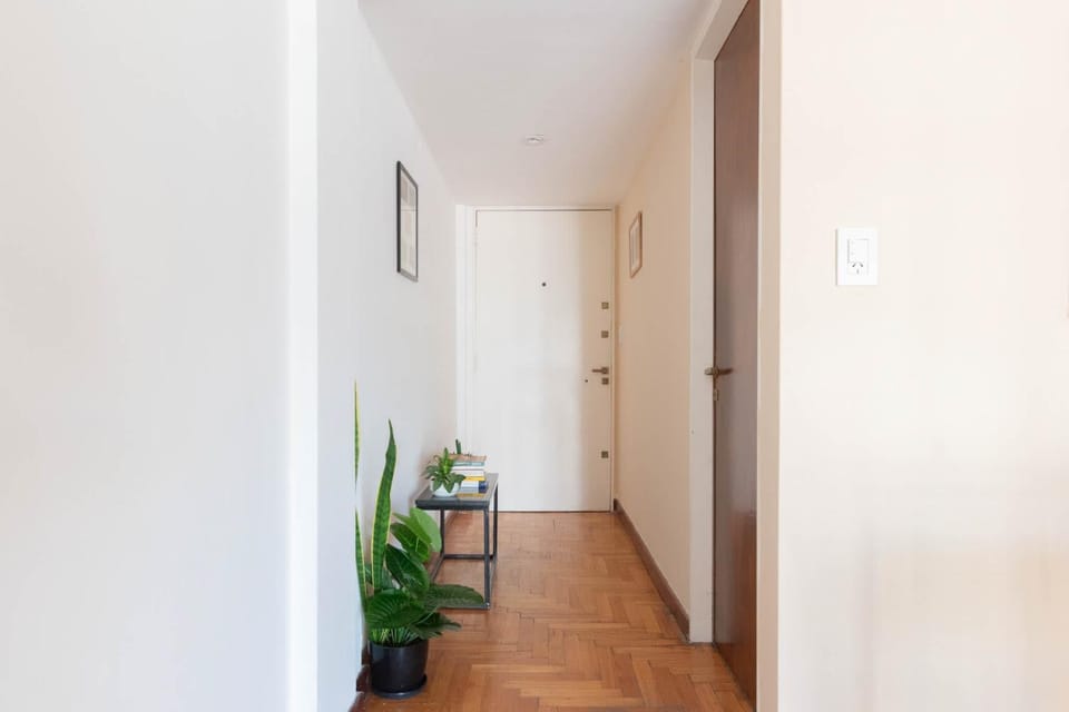 MOT Juncal 2800 - 2 Bd in Alto Palermo Apartment in Buenos Aires