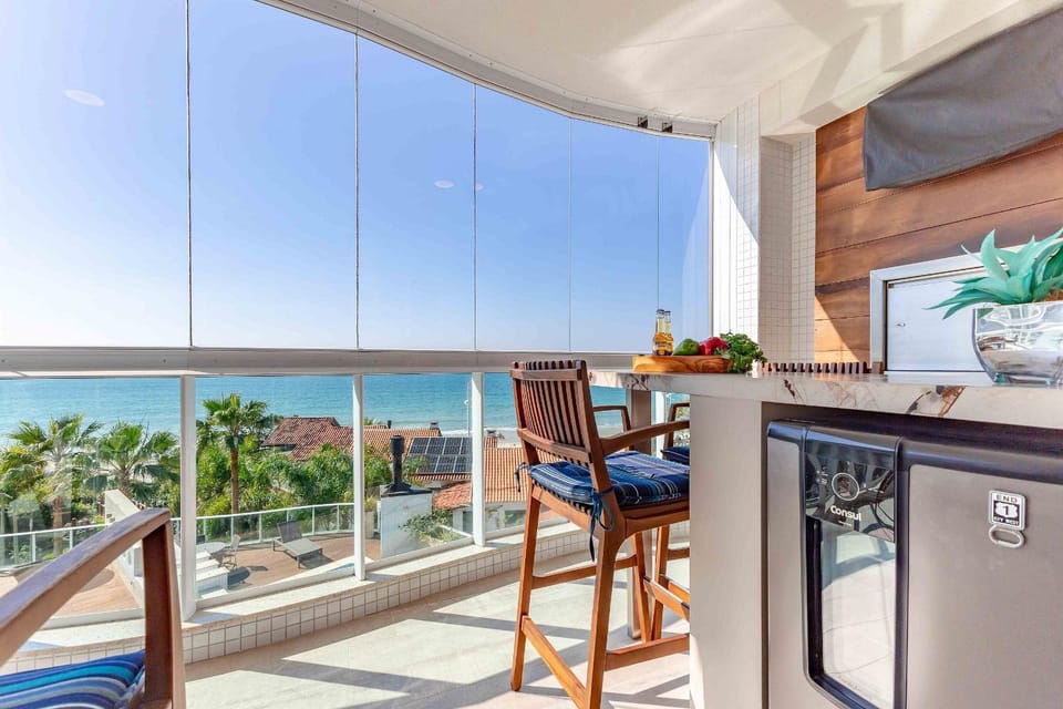 BBQ facilities, Beach