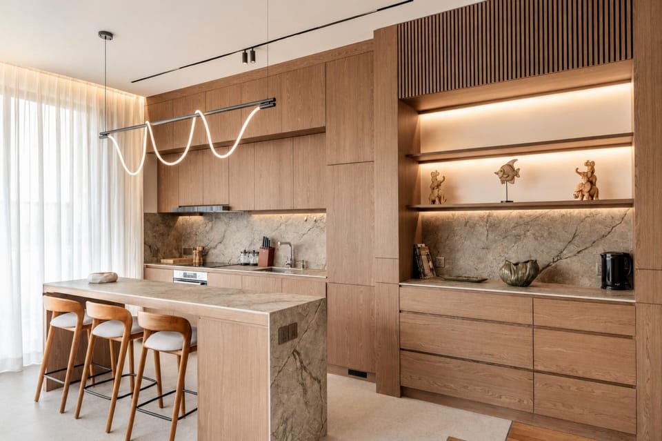 Coffee/tea facilities, Kitchen or kitchenette, stove