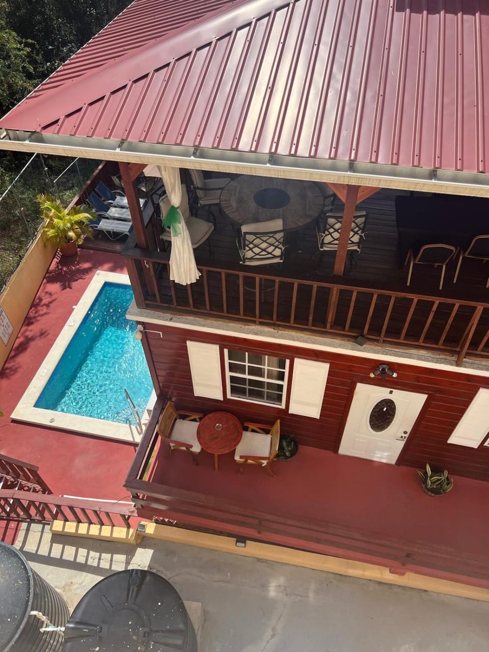 Property building, Patio, Balcony/Terrace, Pool view, Swimming pool, sunbed