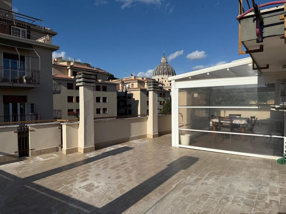 Property building, City view