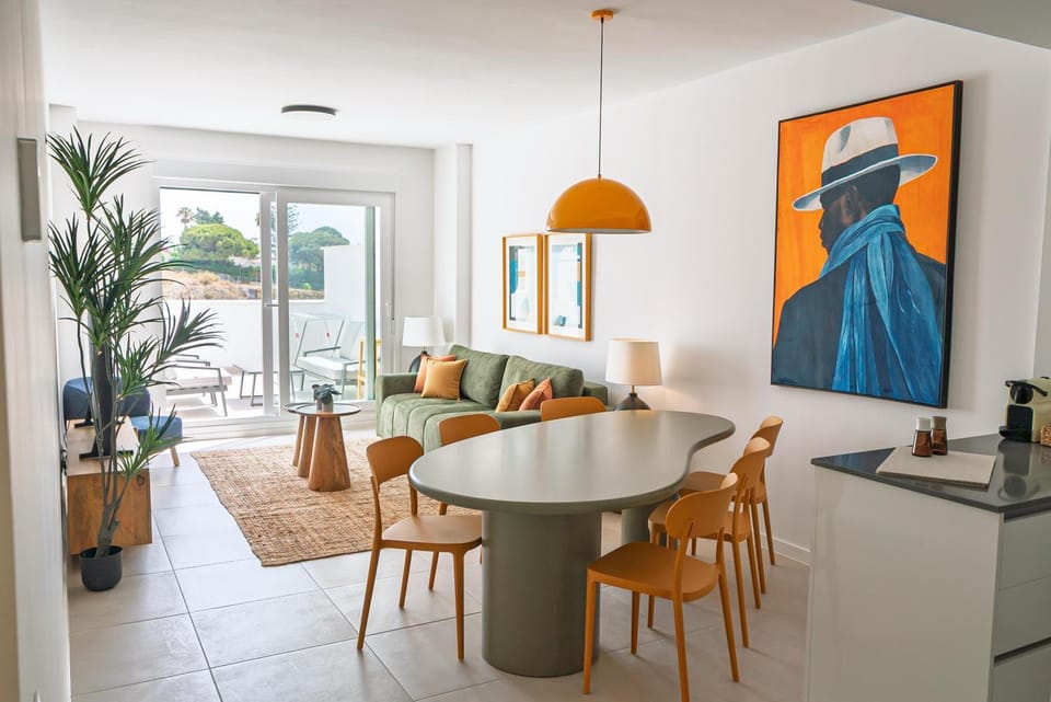 Estepona Sea View Celere Apartment in Costa del Sol