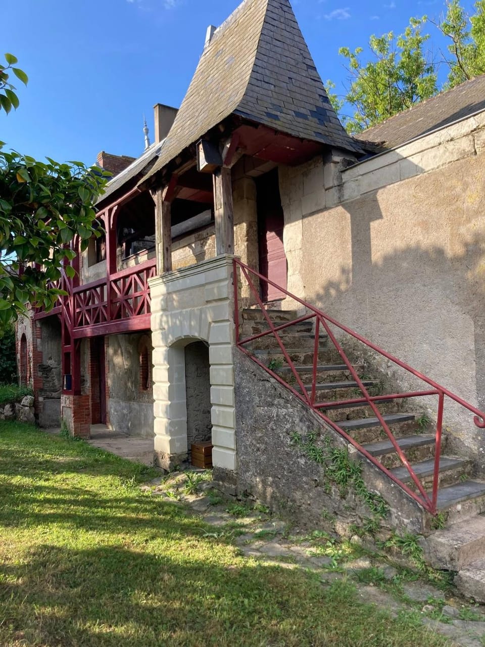 Property building, Spring, Day