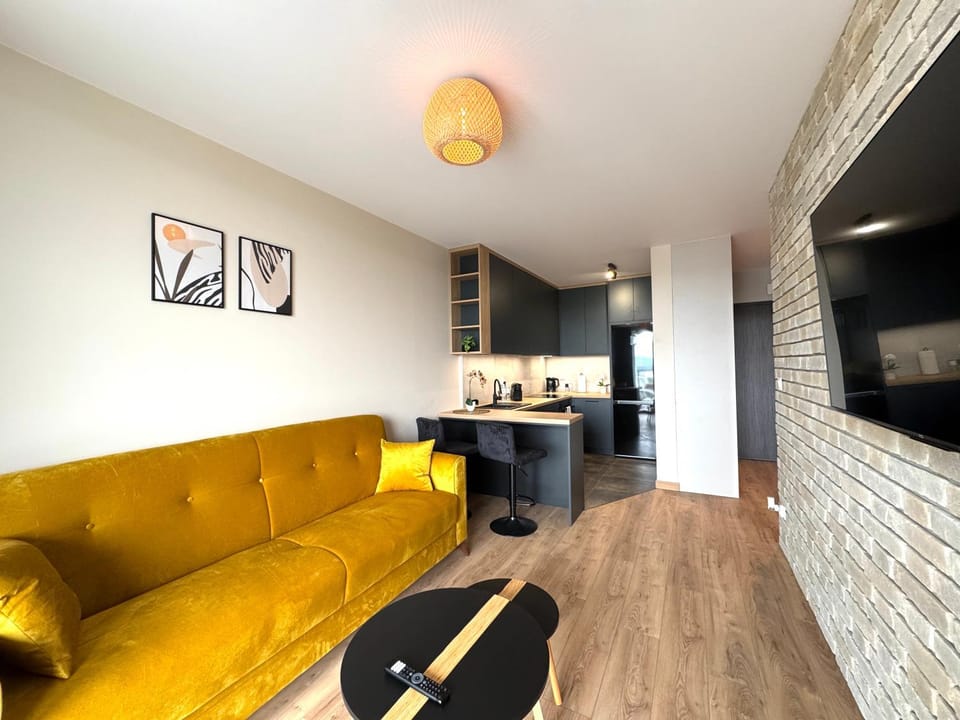 TV and multimedia, Living room, kitchen