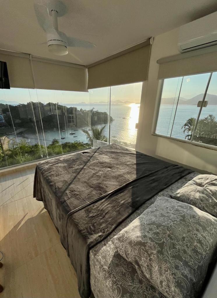 Bed, View (from property/room), Photo of the whole room, Bedroom, Sea view