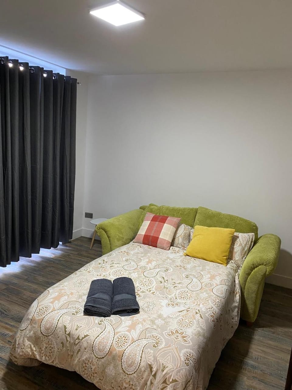 Southend Luxe Retreat Apartment in Southend-on-Sea