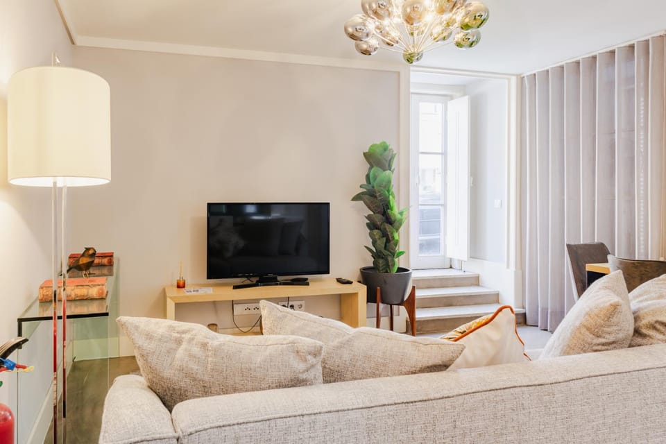 Duplex in Marques de Pombal Apartment in Lisbon