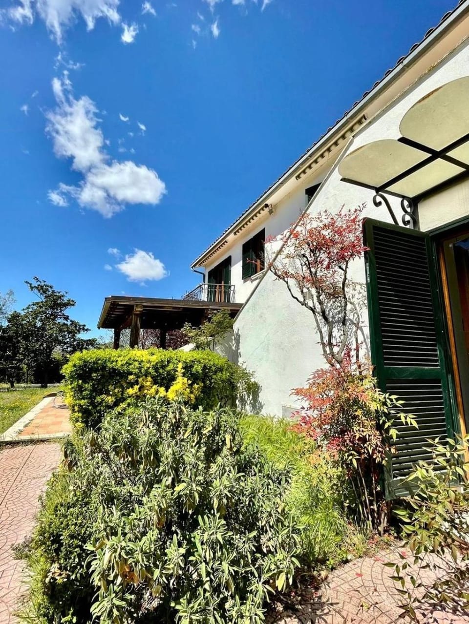 Property building, Garden