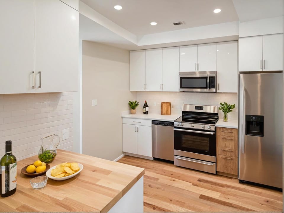 Kitchen or kitchenette, Food and drinks, Dining area, Food, dishwasher, oven, pet friendly