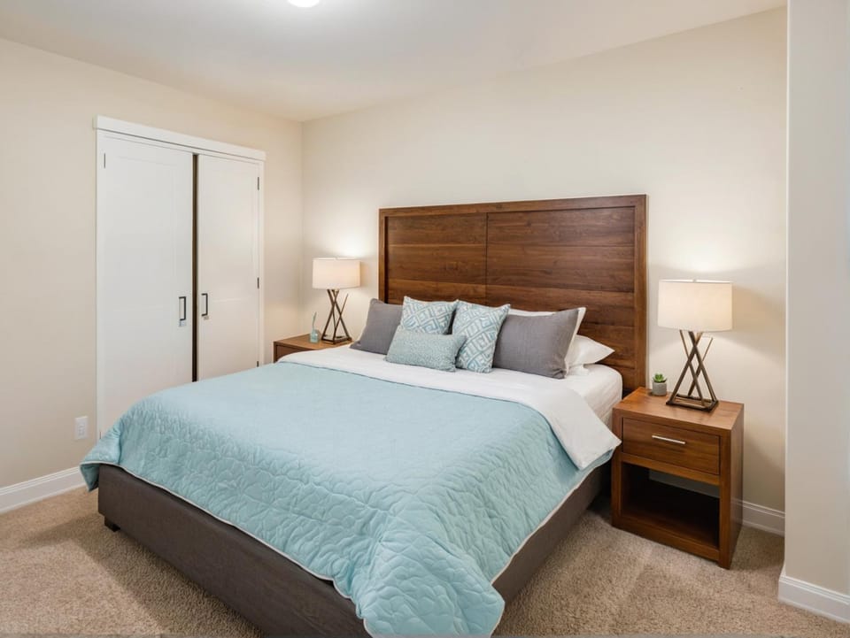 Bed, Bedroom, wardrobe