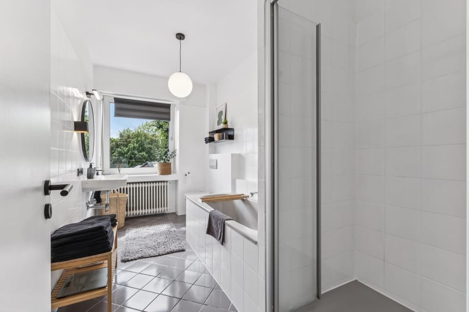 Top Lage&Design in Remscheid 8 Pers Nahe Köln neu Apartment in Thuringia, Germany
