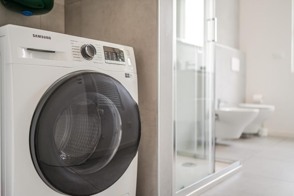 Rivazza Apartment - Free WiFi, Air Conditioning & Private Parking Apartment in Imola