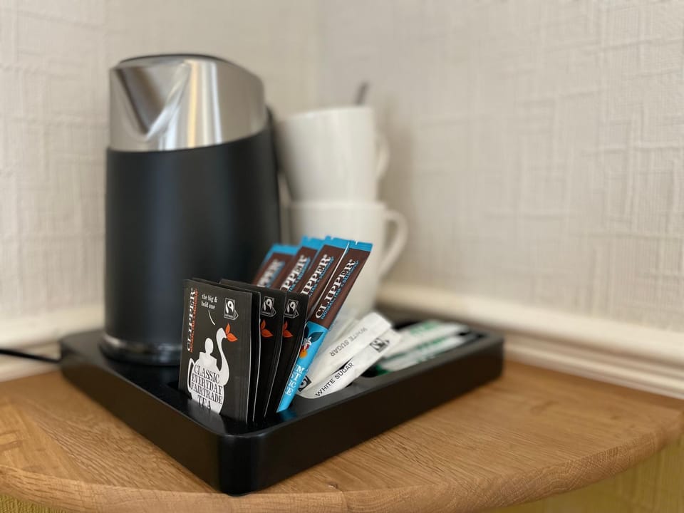 Wedgwood Hotel, Orme Room Hotel in Llandudno