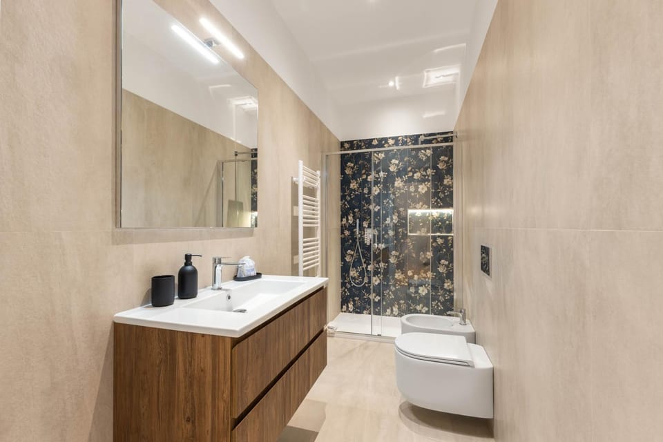 Centrale-Duomo 10min - Grey perl - Wi-Fi Netflix Apartment in Milan