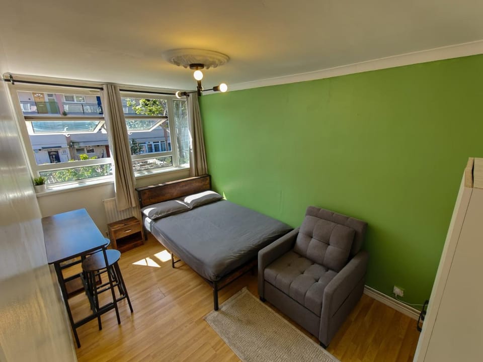 Easy Stay - Canary Wharf Vacation rental in London