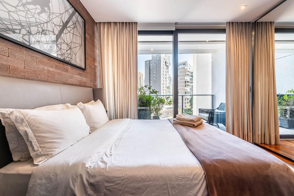 Modern Studio Vila Olímpia with Daily Cleaning House in Sao Paulo City