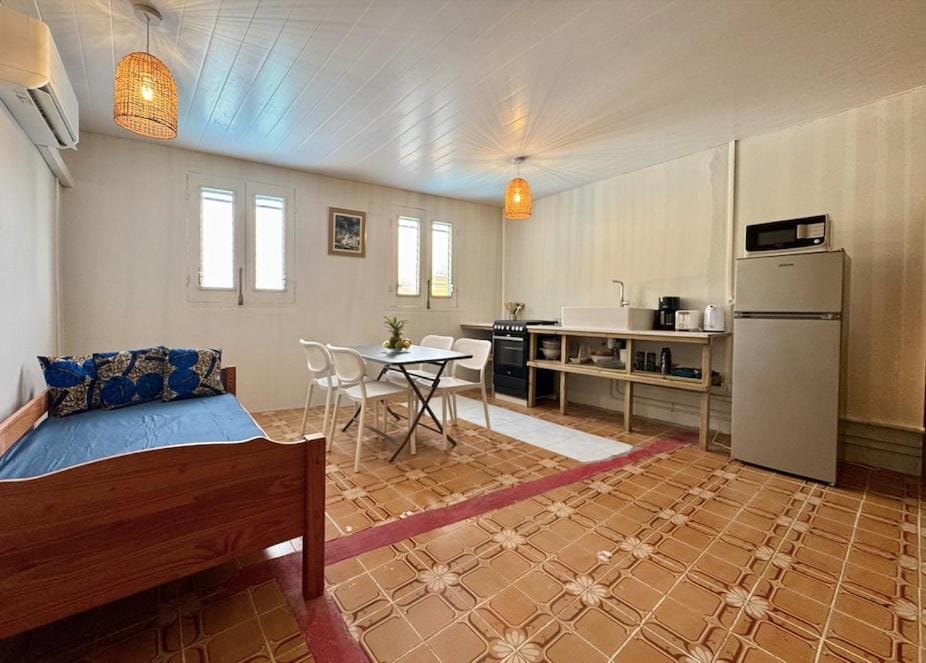 Appartement l'Amélie Apartment in Arrondissement of Saint-Pierre