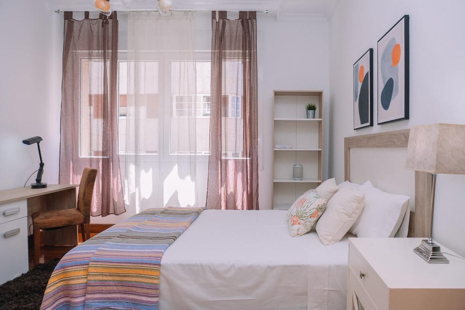Cómodo y espacioso en Vigo by CABANA Rentals Apartment in Vigo