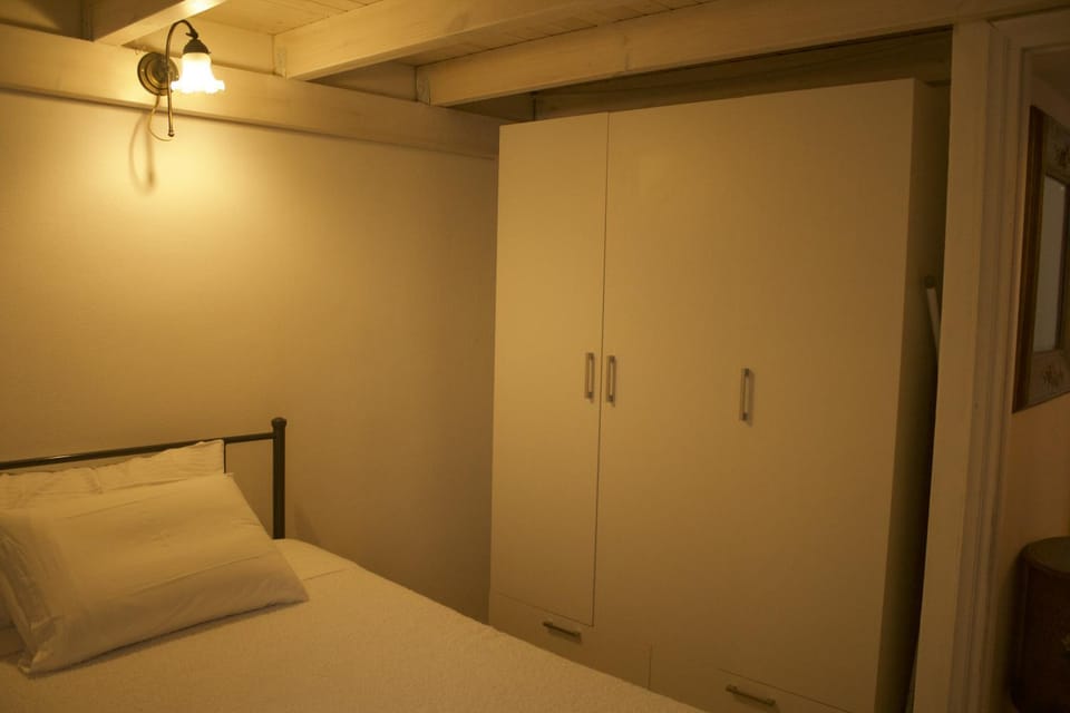Bed, Photo of the whole room, Bedroom, towels, wardrobe