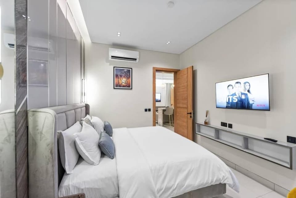 Luxury 2 Bed Apartment in Lagos