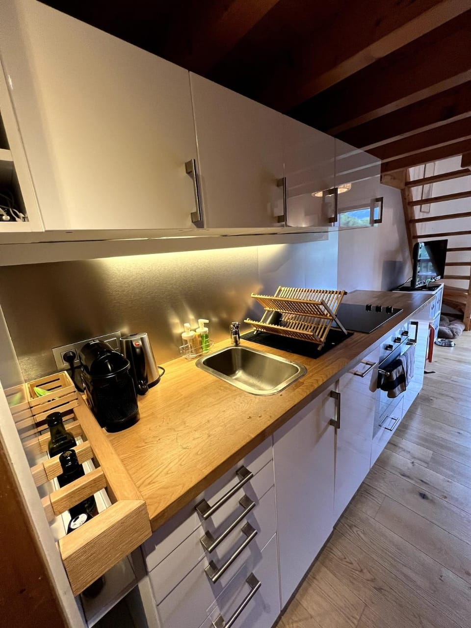 Kitchen or kitchenette, stove