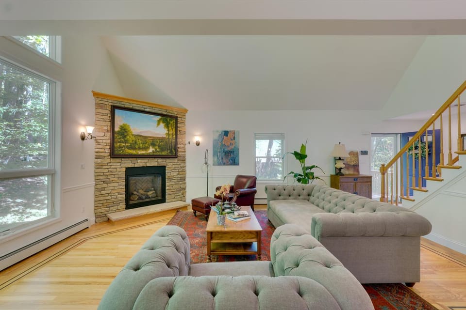 Creek Dips & S’mores: Catskills Gem House in Mamakating