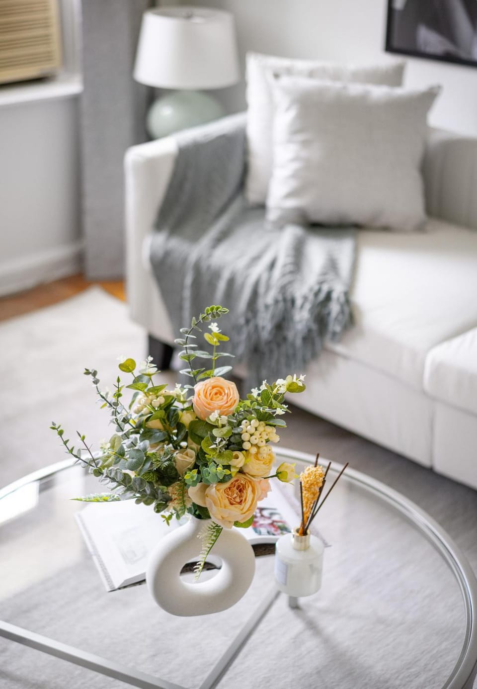 Living room, Photo of the whole room, Seating area