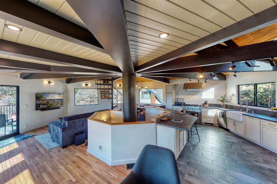Koda House House in Lake Arrowhead