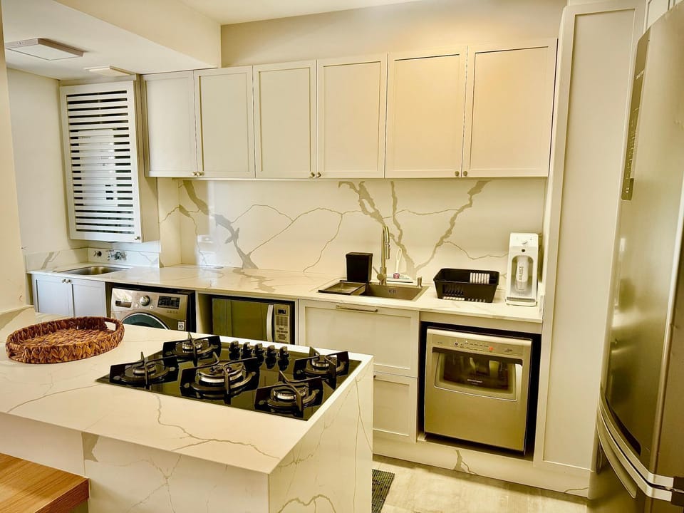 Gastronomia e conforto no cabral Apartment in Curitiba