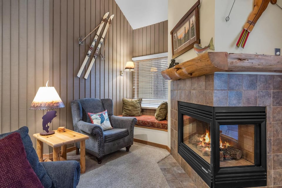 Bend Mt Bachelor 2 Bedroom Condo House in Bend