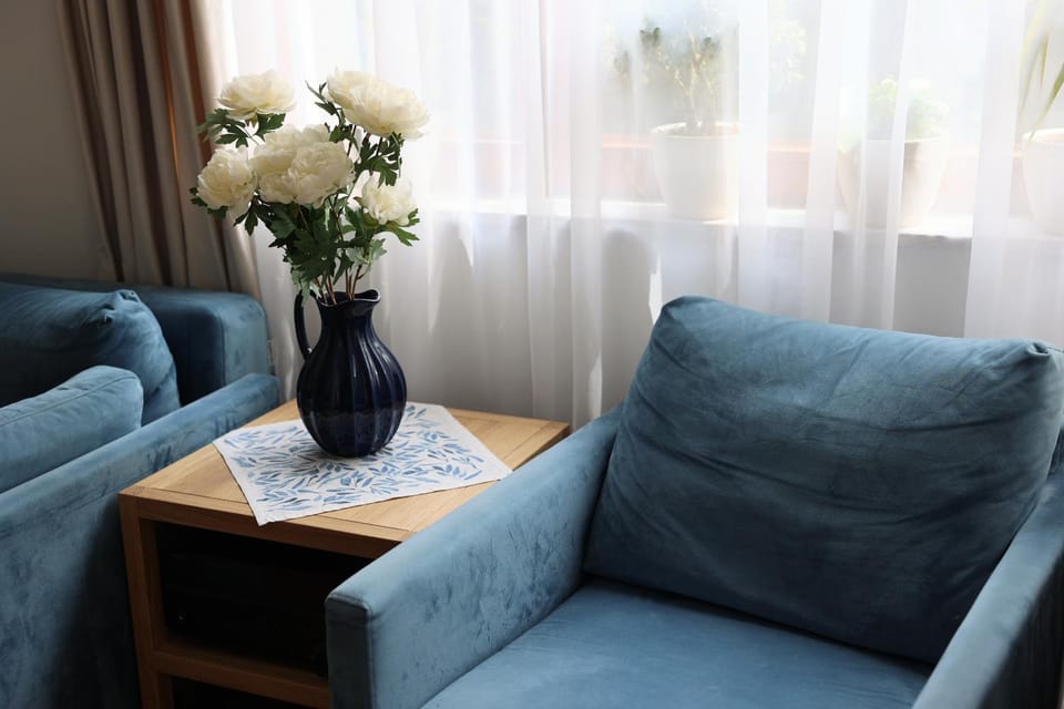 Living room, Garden view