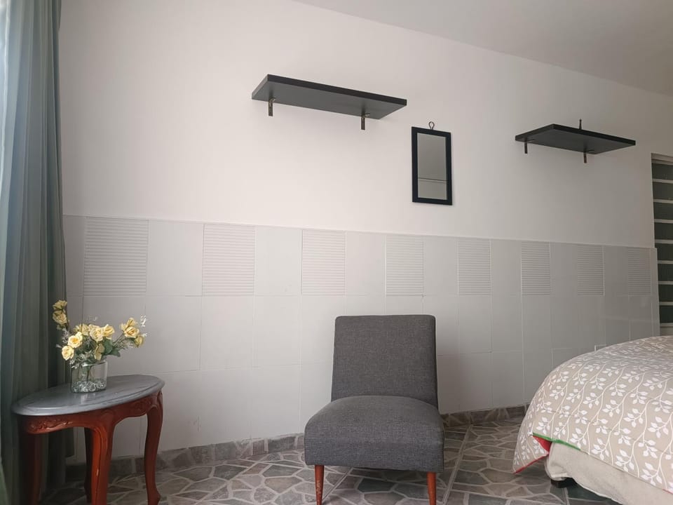 Apartamento pequeño independiente centro de Bogota cerca de todo Apartment in Bogota