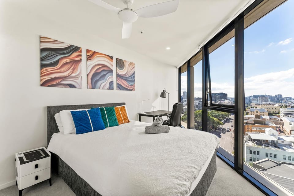 Central Location and Splendid views Apartment in Brisbane City