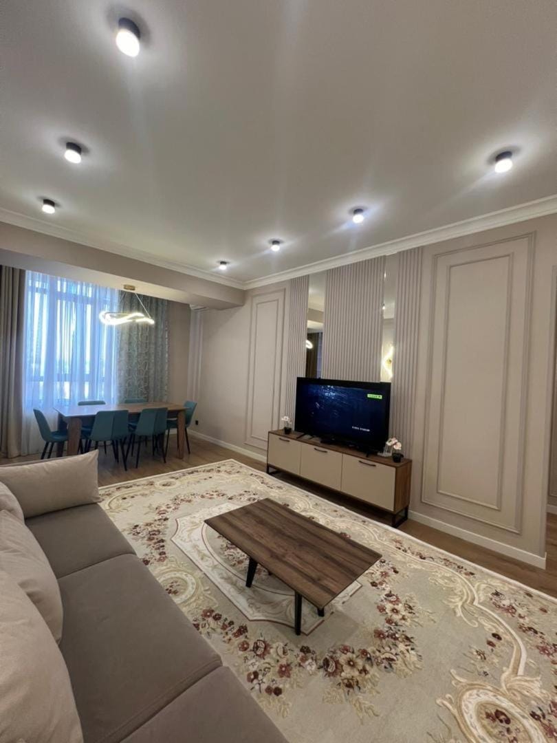 Communal lounge/ TV room, TV and multimedia, Living room, Seating area, Evening entertainment
