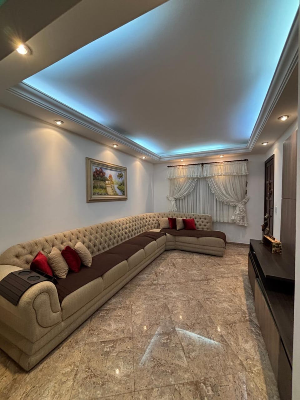 TV and multimedia, Living room, Seating area