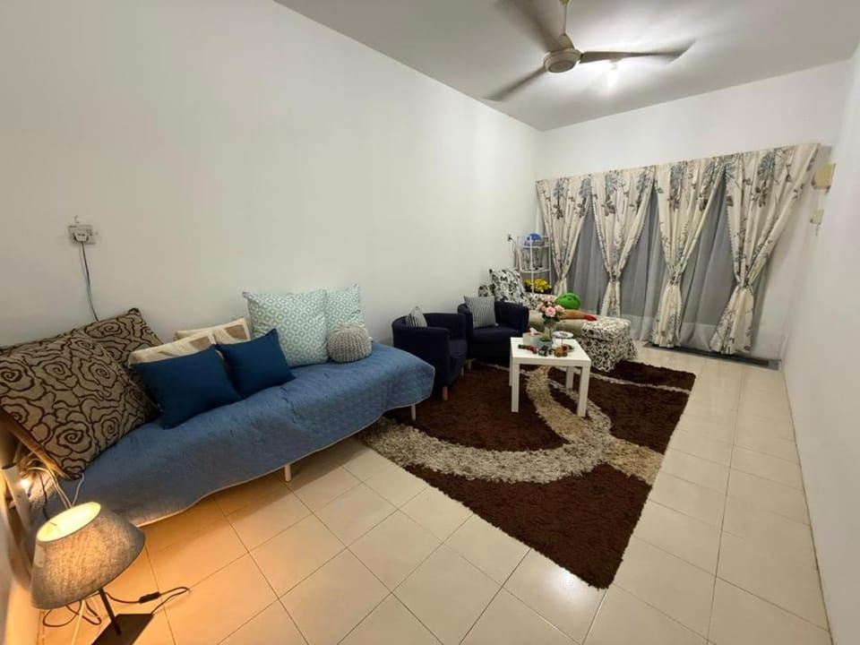 Bed, Living room, Seating area