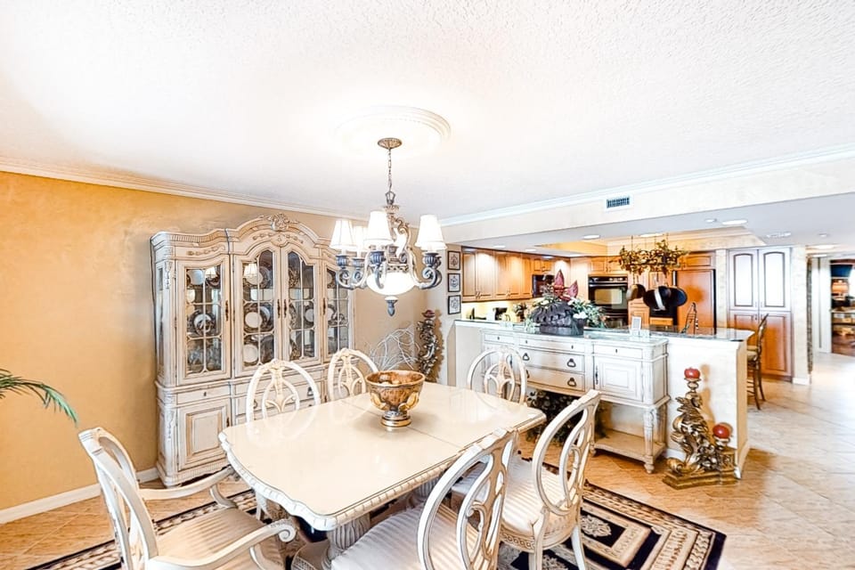 La Contessa 102 House in North Redington Beach