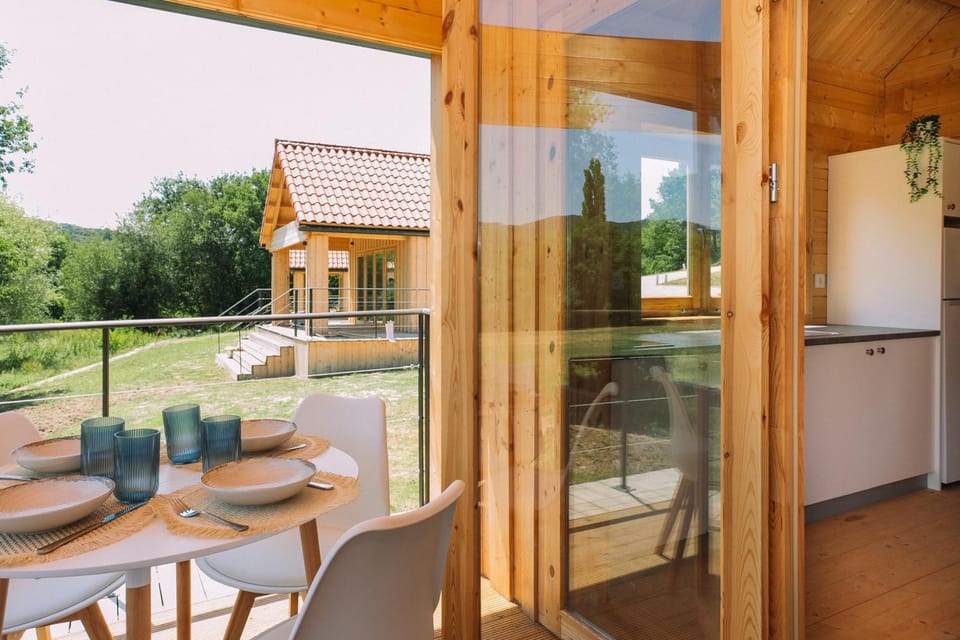 Cabañas de Allariz Campground/ 
RV Resort in Galicia