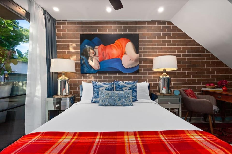Bed, Other
